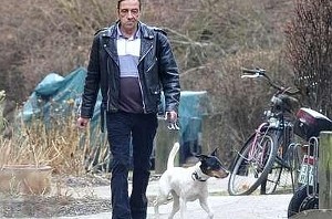 Arno Dübel ging immer gerne Gassi – das Amt zahlt! 🐕😂💶